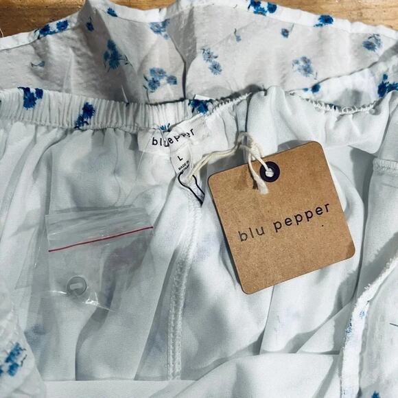 Blu pepper Mini Dress Floral White/Blue Tie on Back Size L NWT - Picture 7 of 8